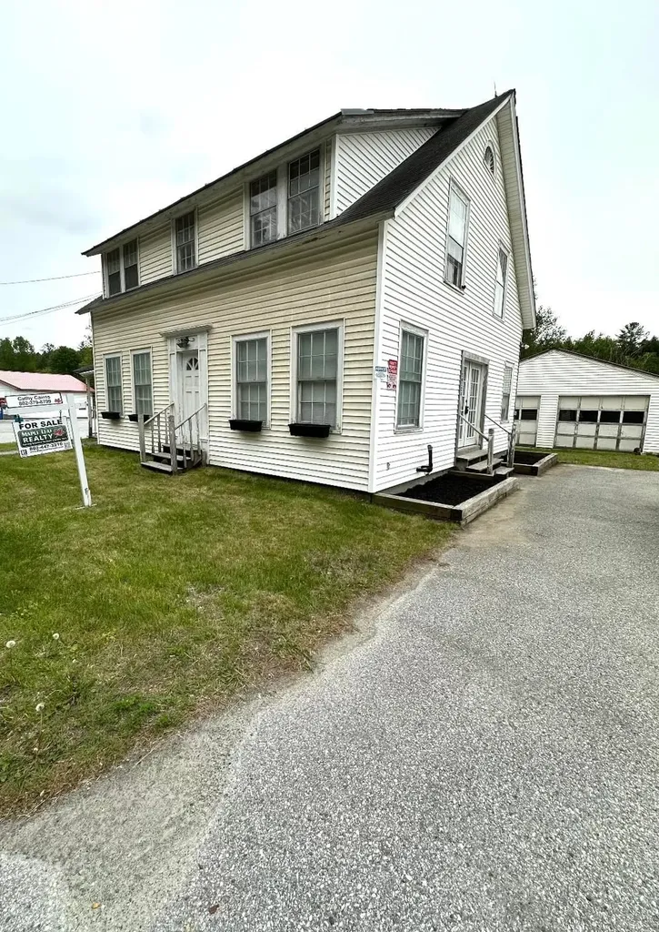 2072 North Main Street Londonderry VT 05148