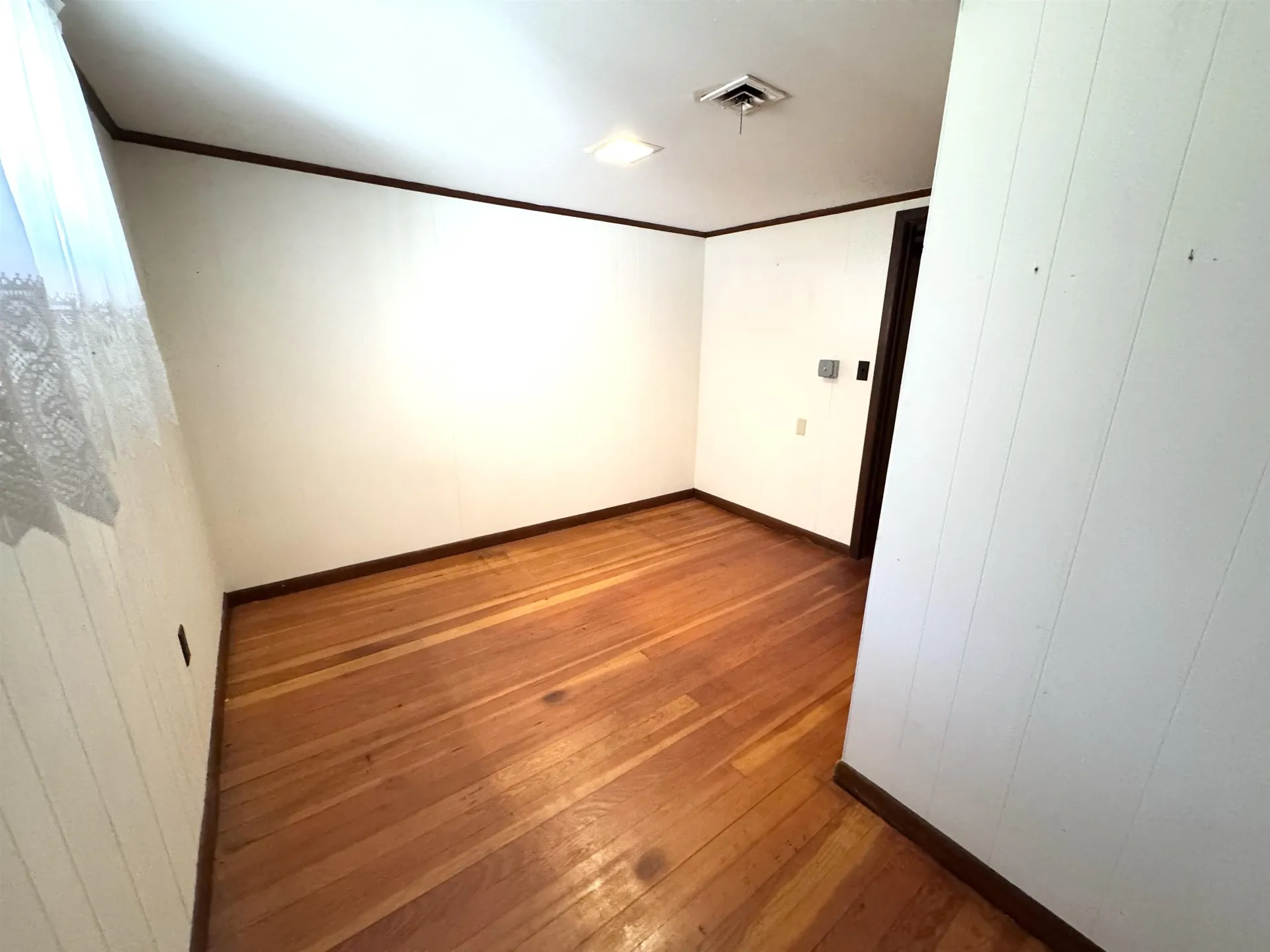 2072 North Main Street Londonderry VT 05148