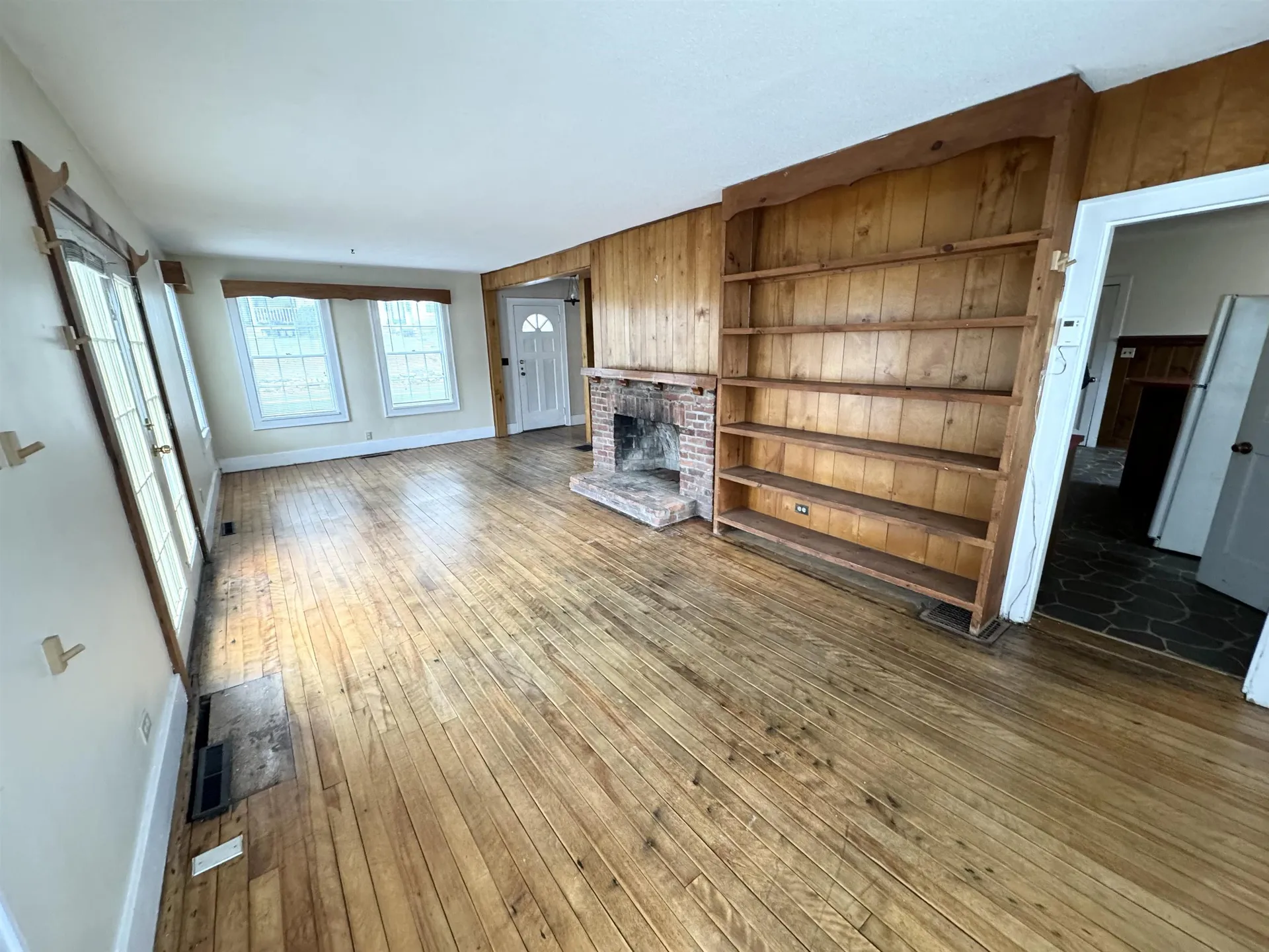 2072 North Main Street Londonderry VT 05148