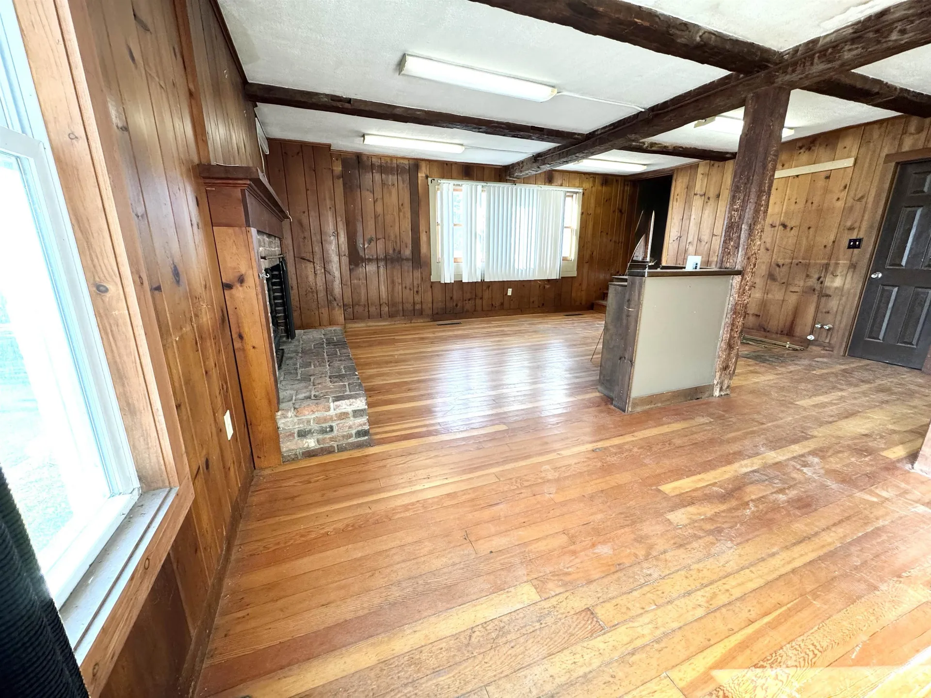 2072 North Main Street Londonderry VT 05148