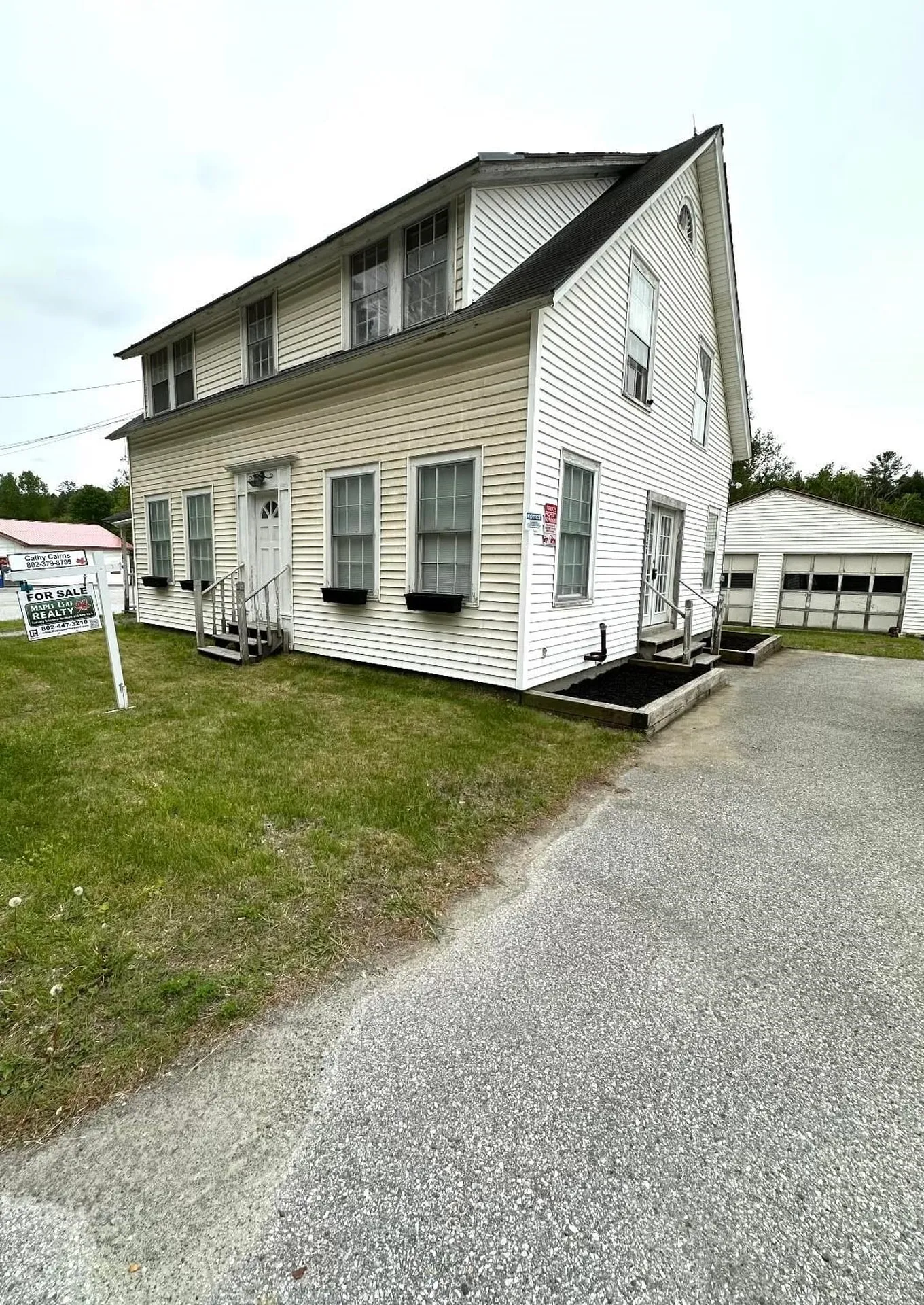 2072 North Main Street Londonderry VT 05148