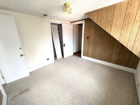 2072 North Main Street Londonderry VT 05148