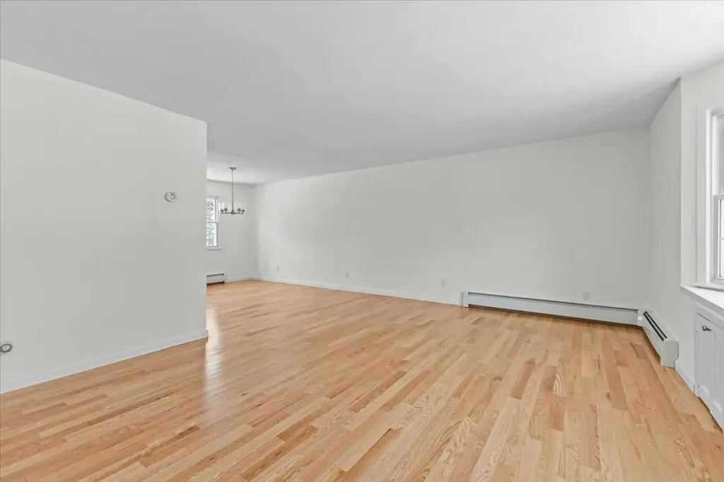 23 Birchwood Lane Burlington VT 05408