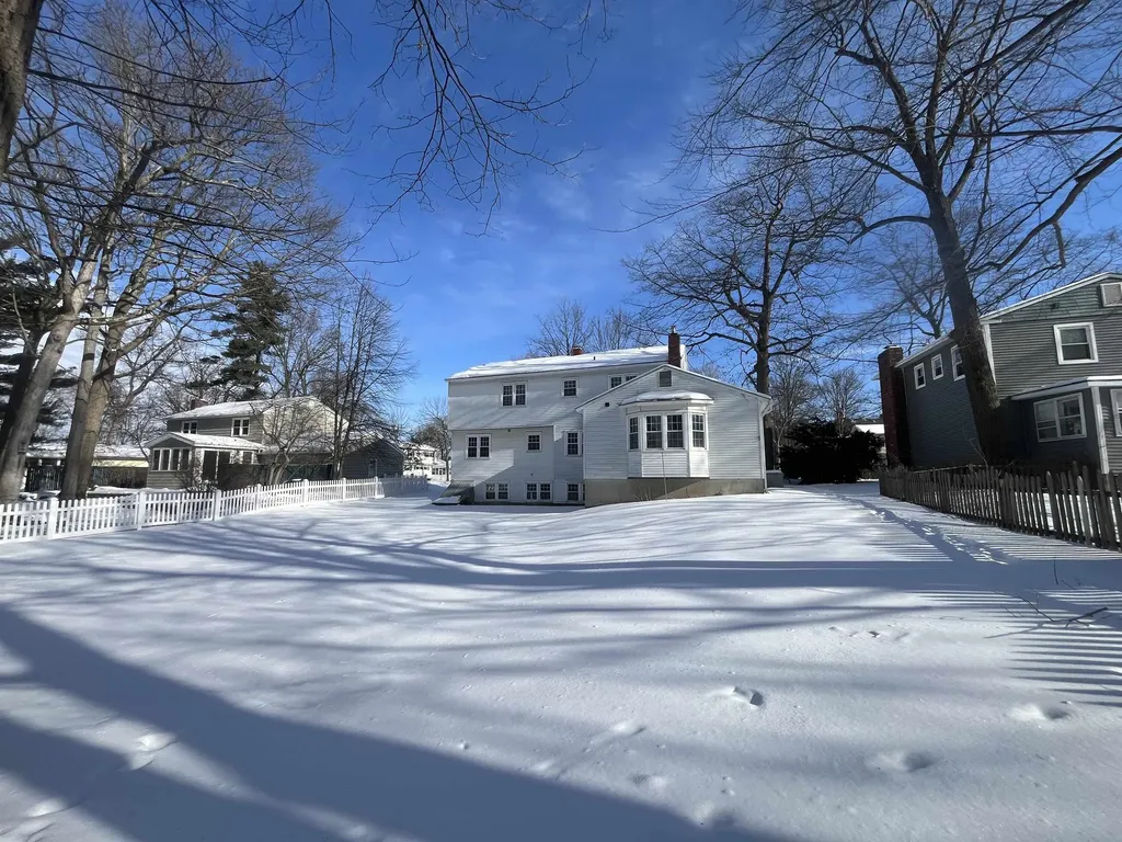 23 Birchwood Lane Burlington VT 05408