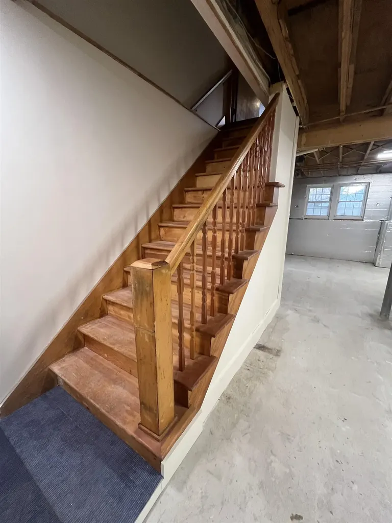 23 Birchwood Lane Burlington VT 05408