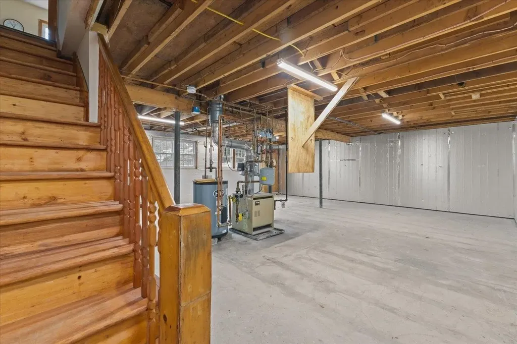 23 Birchwood Lane Burlington VT 05408