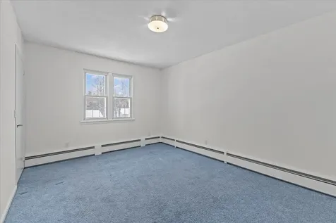 23 Birchwood Lane Burlington VT 05408