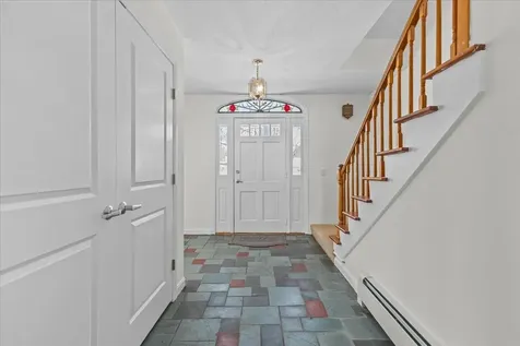 23 Birchwood Lane Burlington VT 05408