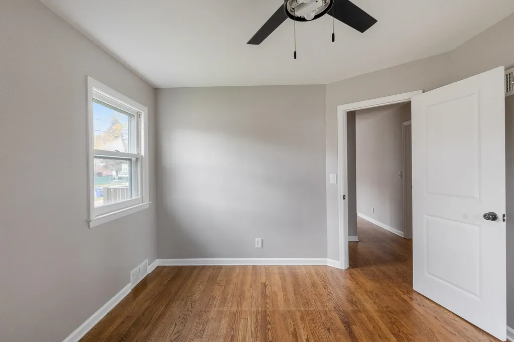 149 Shore Road Burlington VT 05408