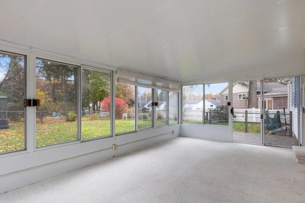 149 Shore Road Burlington VT 05408