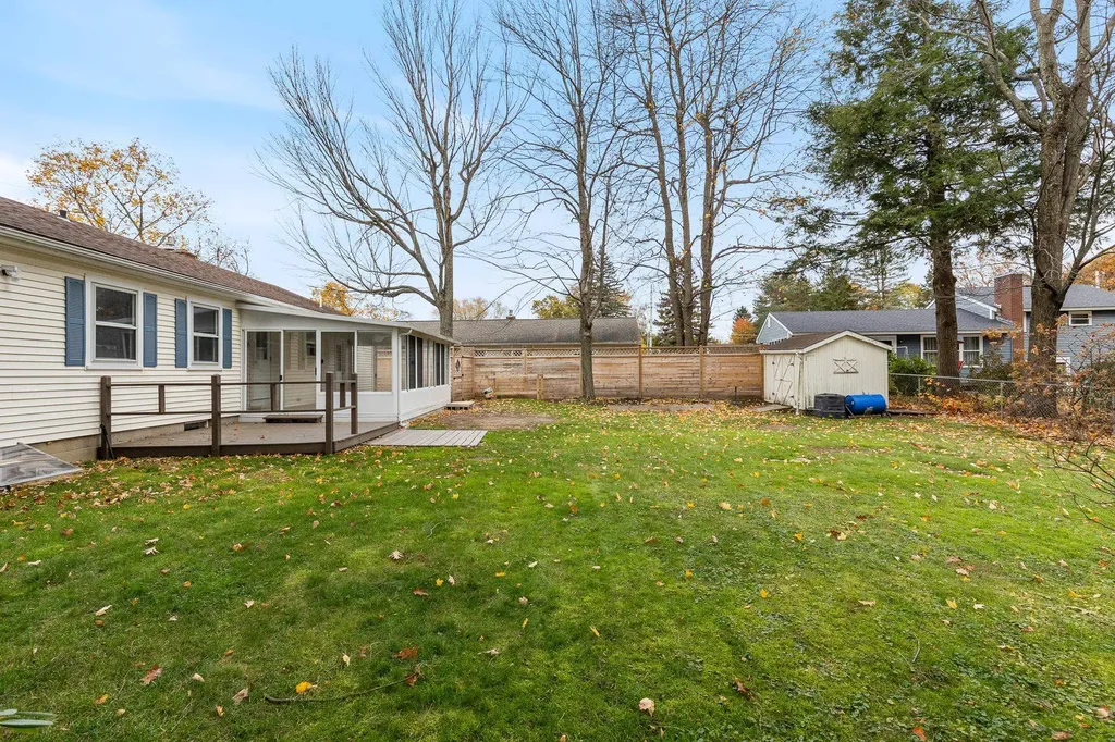 149 Shore Road Burlington VT 05408