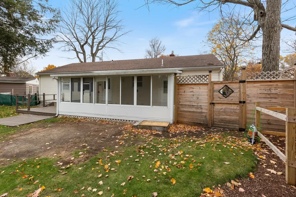 149 Shore Road Burlington VT 05408