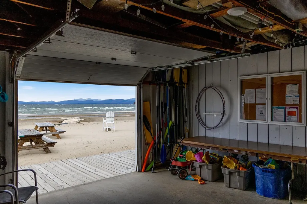 149 Shore Road Burlington VT 05408