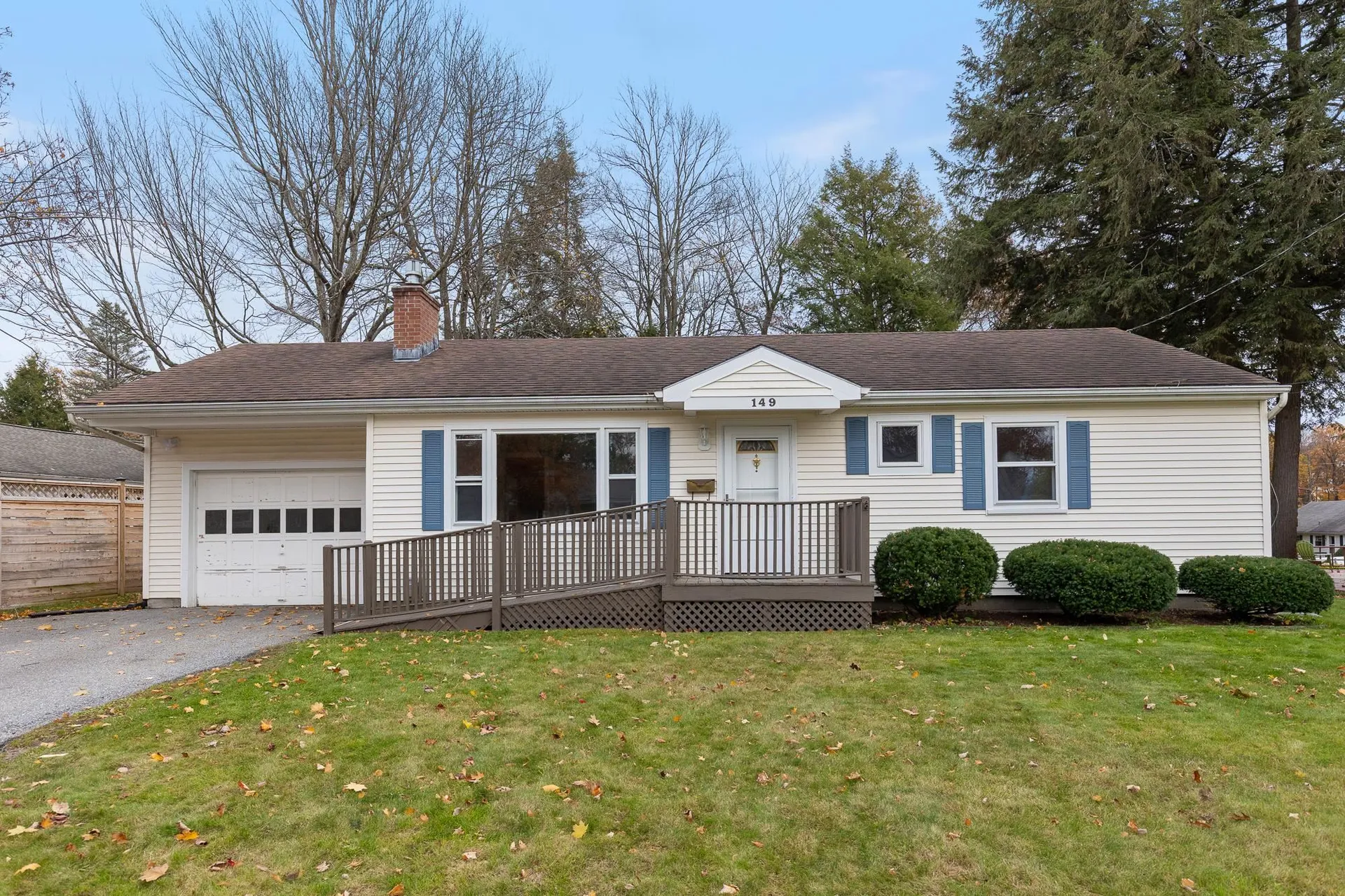 Burlington VT, 149 Shore Road