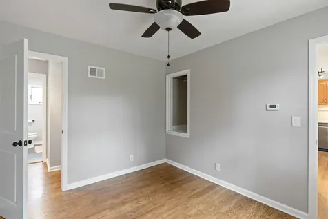 149 Shore Road Burlington VT 05408