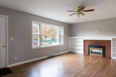 149 Shore Road Burlington VT 05408