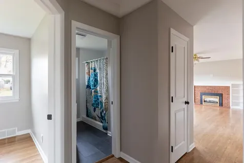 149 Shore Road Burlington VT 05408