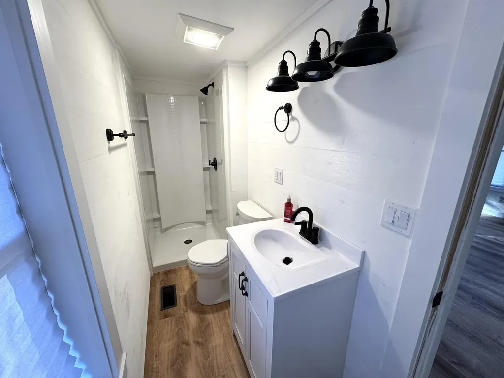 29 Markham Lane Weston VT 05161