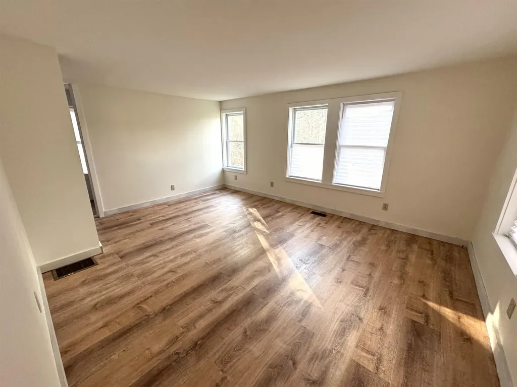 29 Markham Lane Weston VT 05161