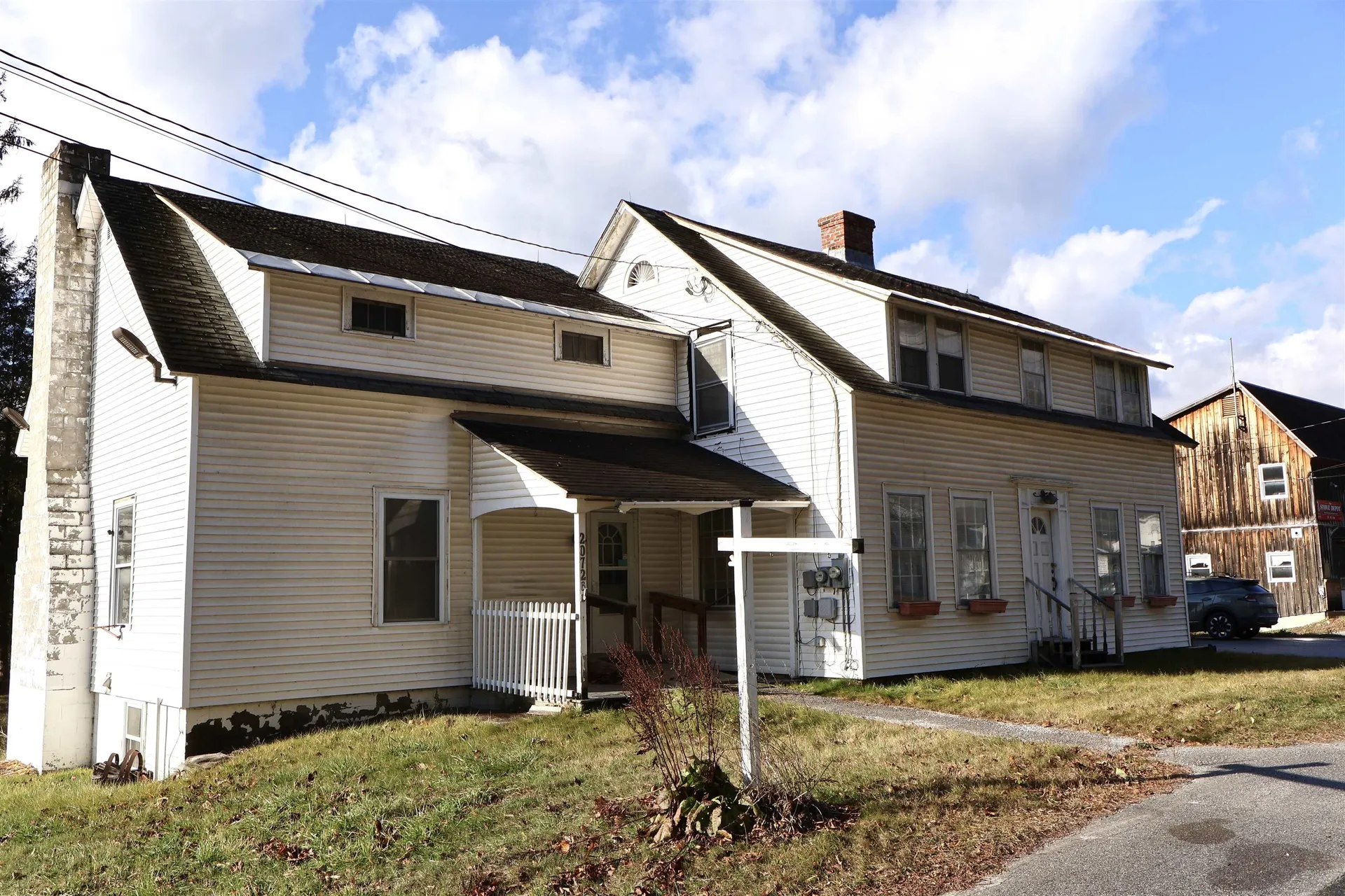 2072 North Main Street Londonderry VT 05148