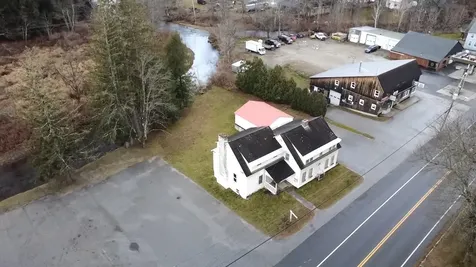 2072 North Main Street Londonderry VT 05148