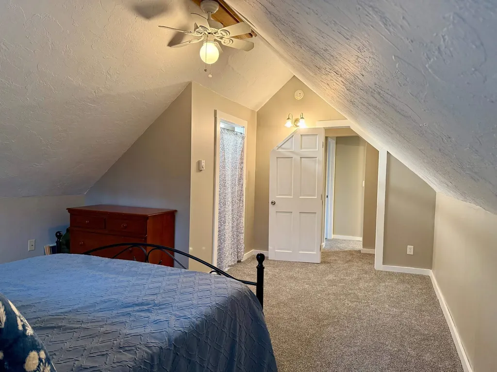 18 Pine Street Tilton NH 03276