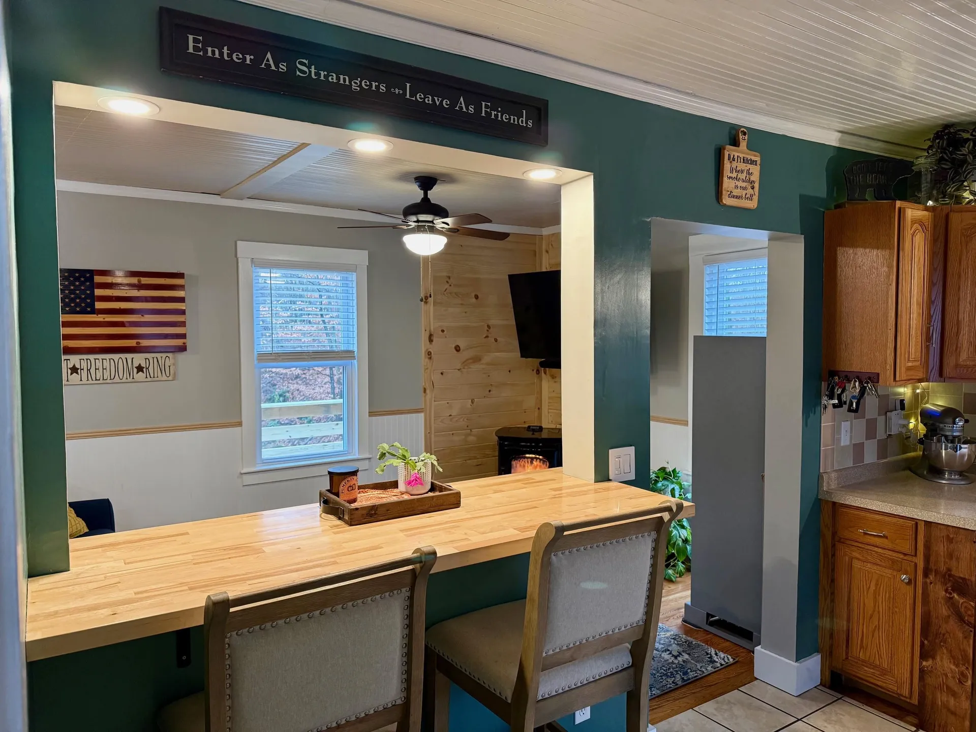 18 Pine Street Tilton NH 03276