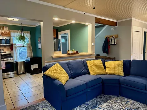 18 Pine Street Tilton NH 03276