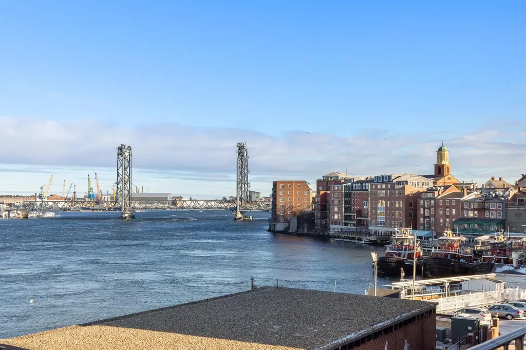 205 Market Street Portsmouth NH 03801