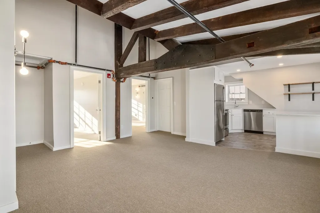 205 Market Street Portsmouth NH 03801