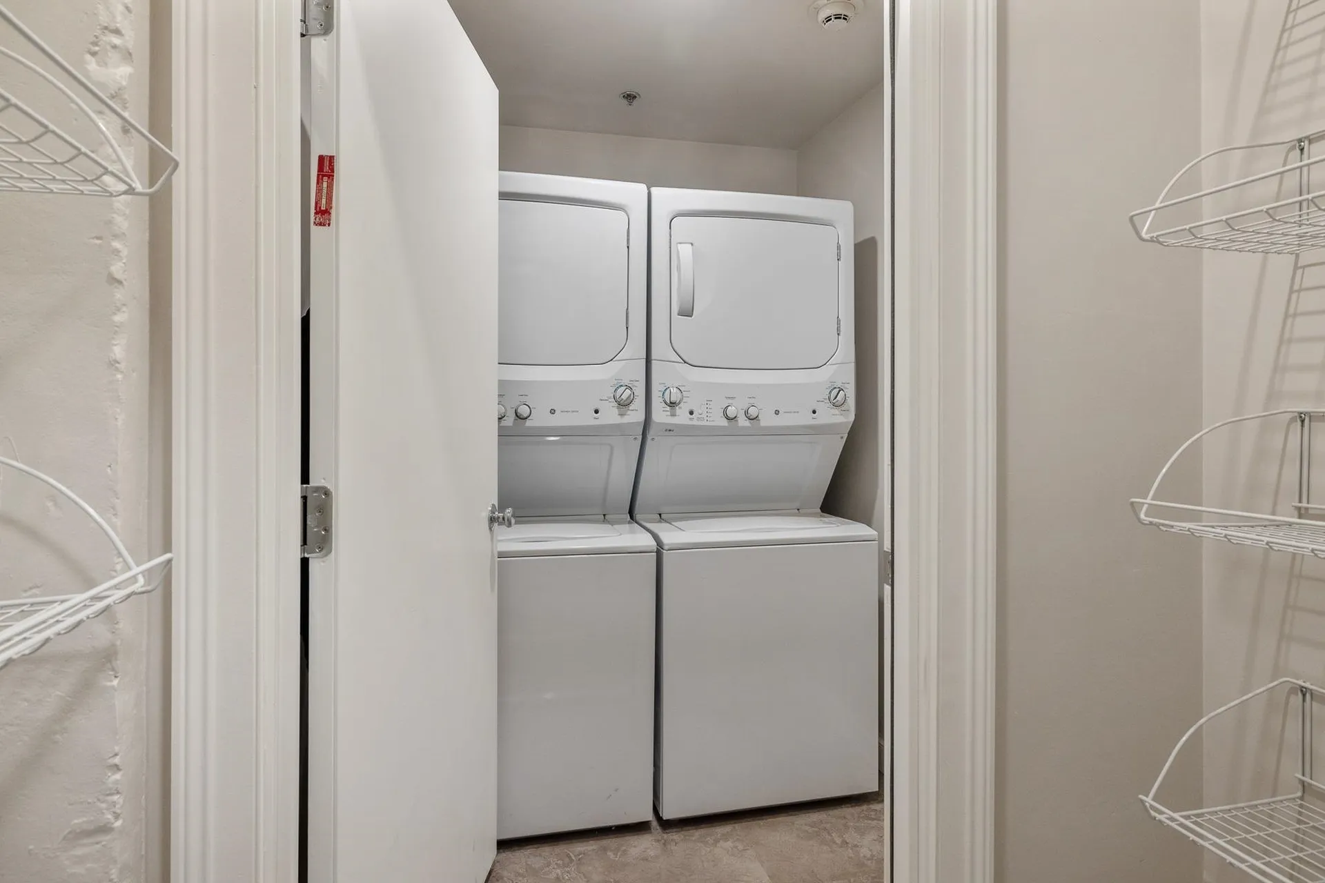 205 Market Street Portsmouth NH 03801