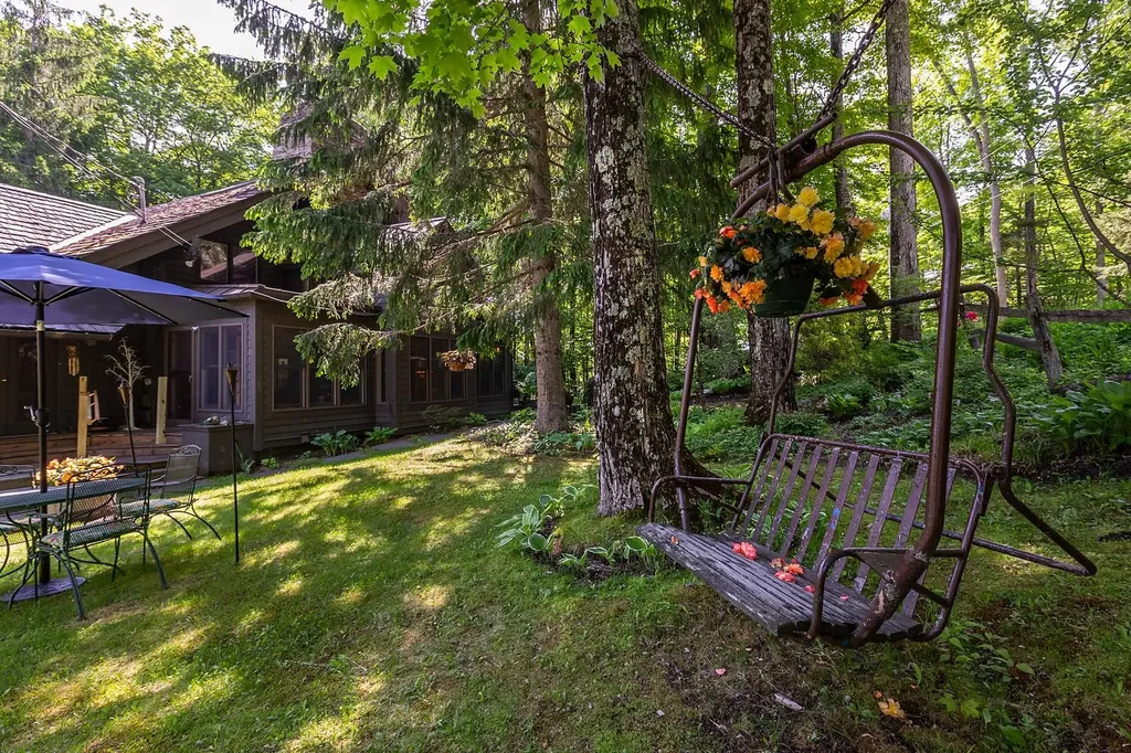 11 Founders Hill Road Winhall VT 05340