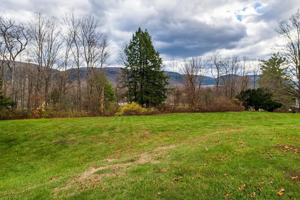 74 Eagle Nest Road Manchester VT 05255