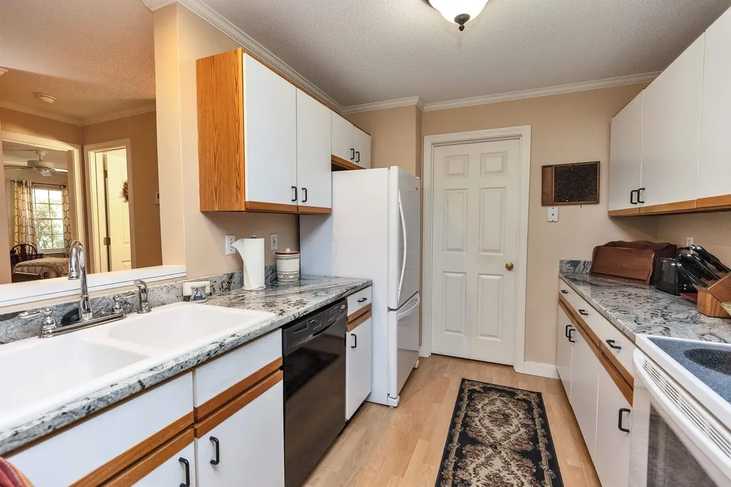 39B Windsor Court Keene NH 03431