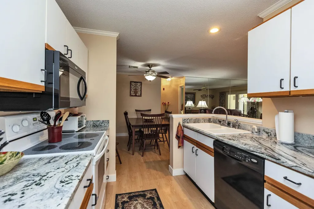 39B Windsor Court Keene NH 03431