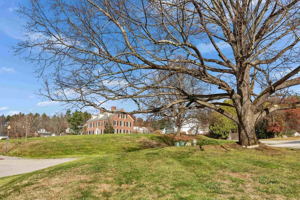 39B Windsor Court Keene NH 03431