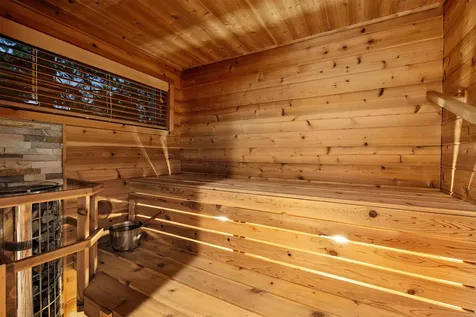 2906 White Mountain Highway Conway NH 03860