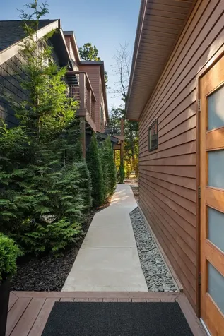 2906 White Mountain Highway Conway NH 03860