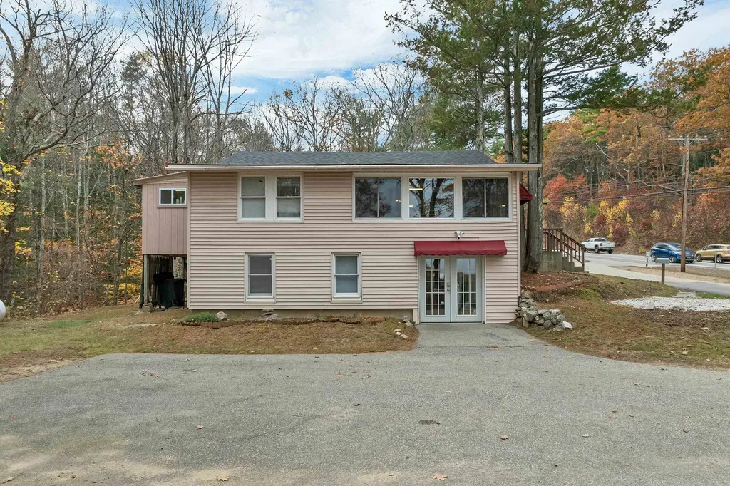 136 Daniel Webster Highway Meredith NH 03253