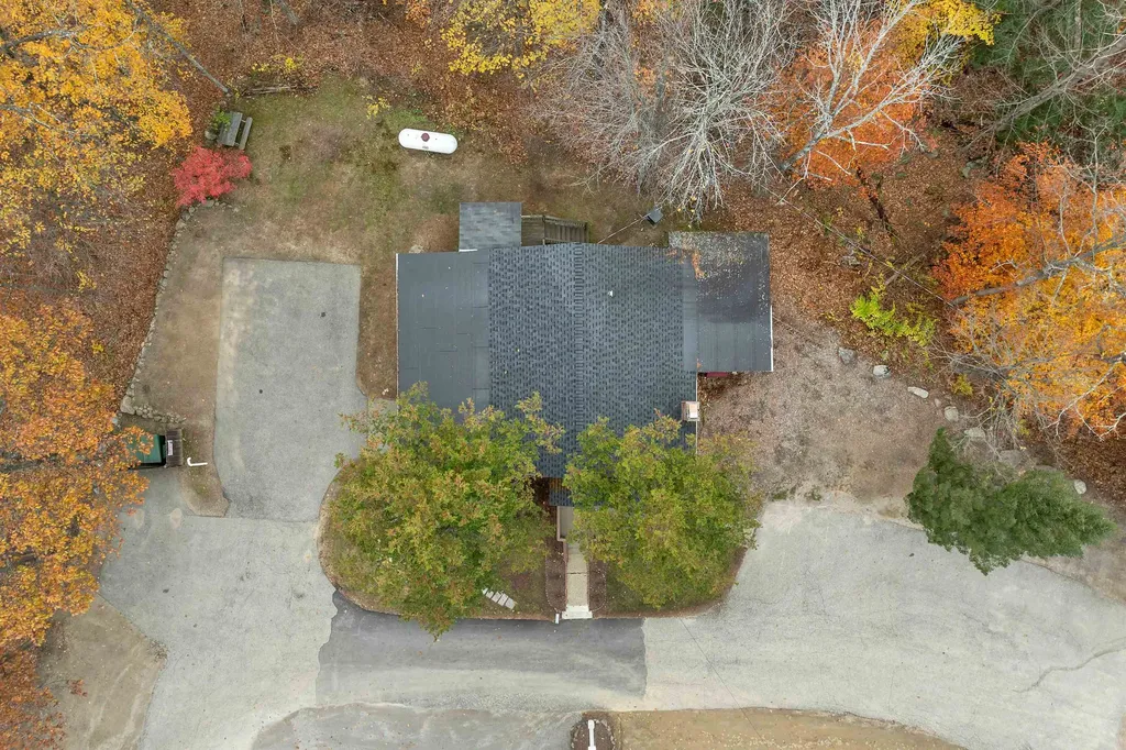 136 Daniel Webster Highway Meredith NH 03253