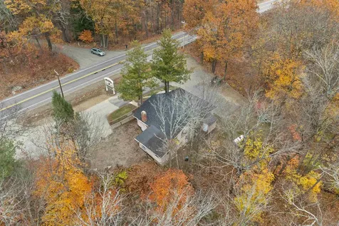 136 Daniel Webster Highway Meredith NH 03253