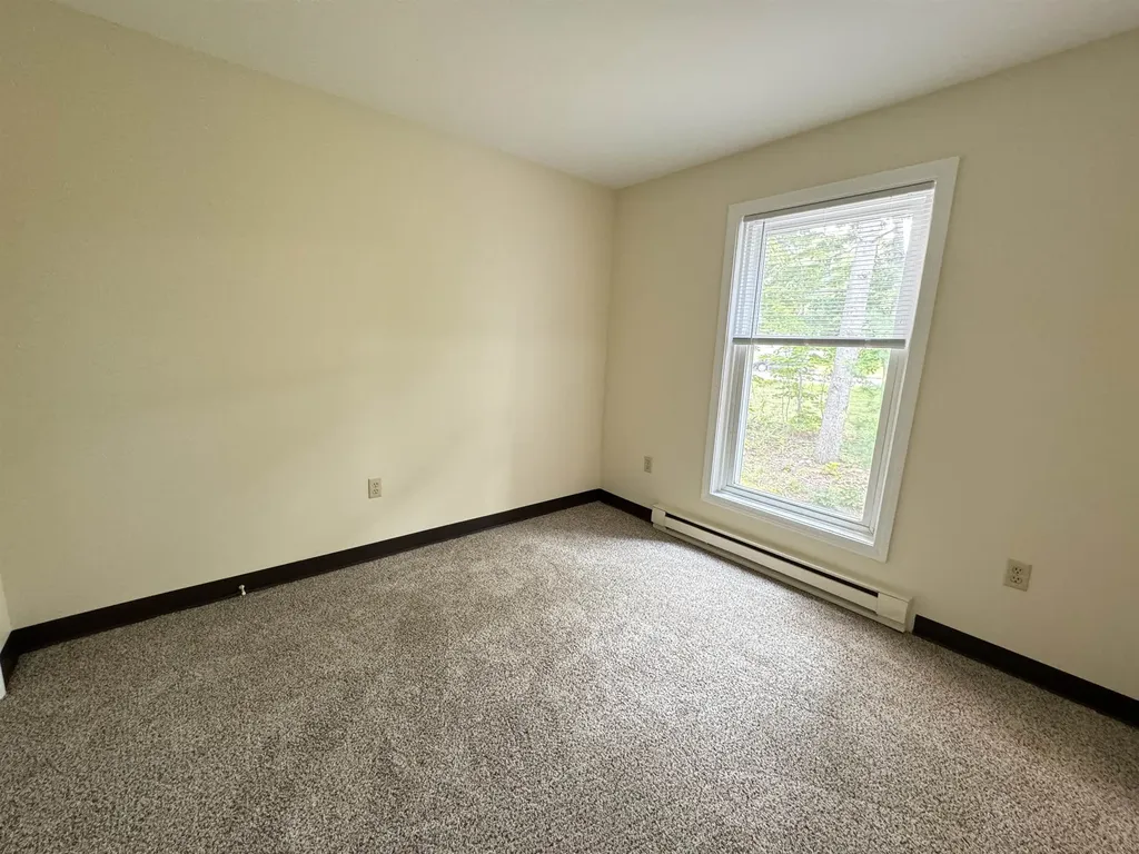 131 Eastern Avenue Manchester NH 03104