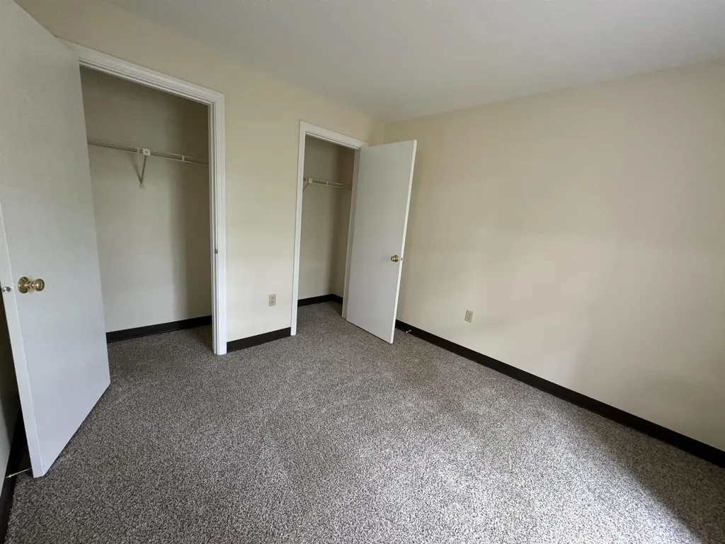 131 Eastern Avenue Manchester NH 03104