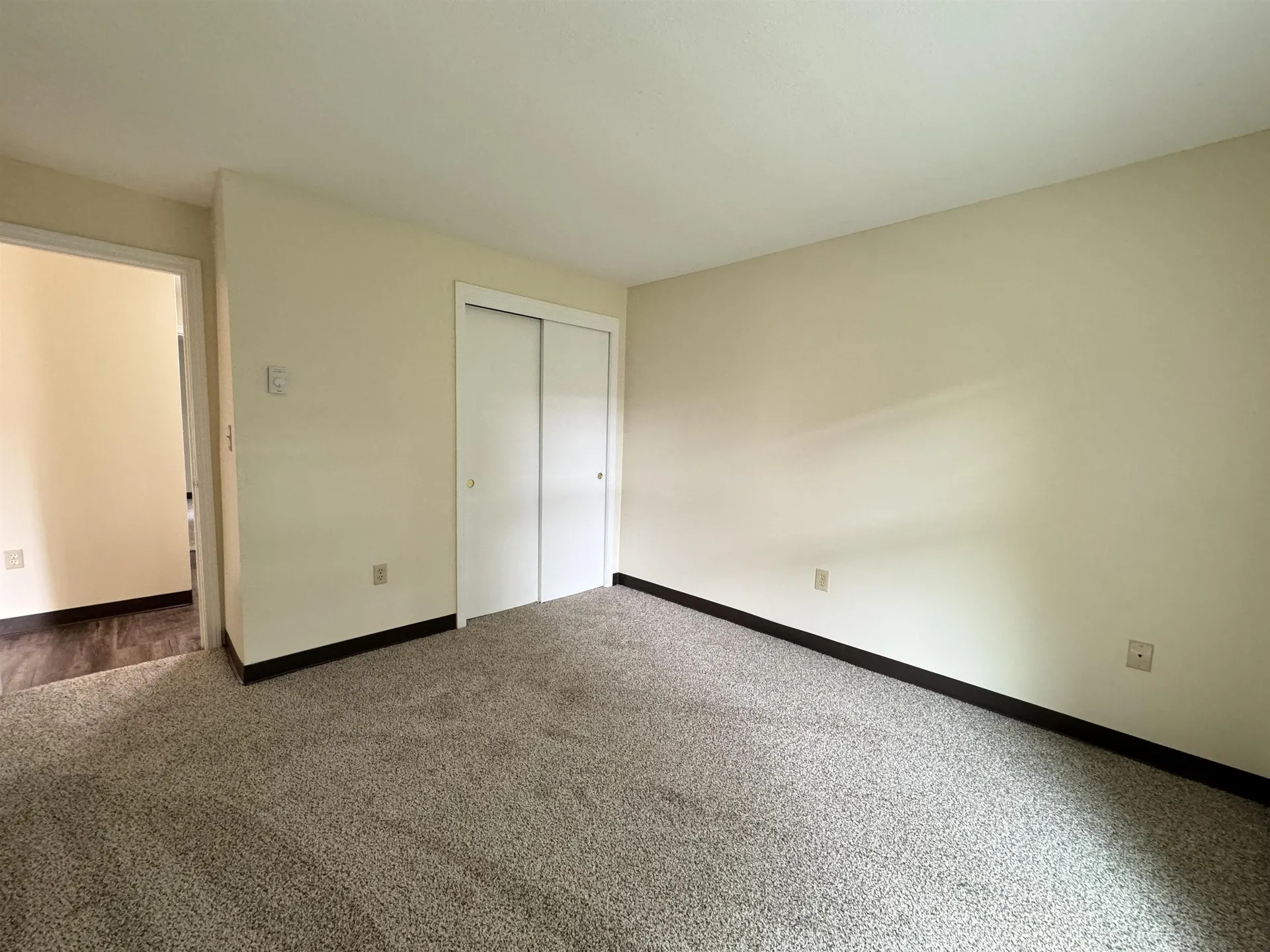 131 Eastern Avenue Manchester NH 03104