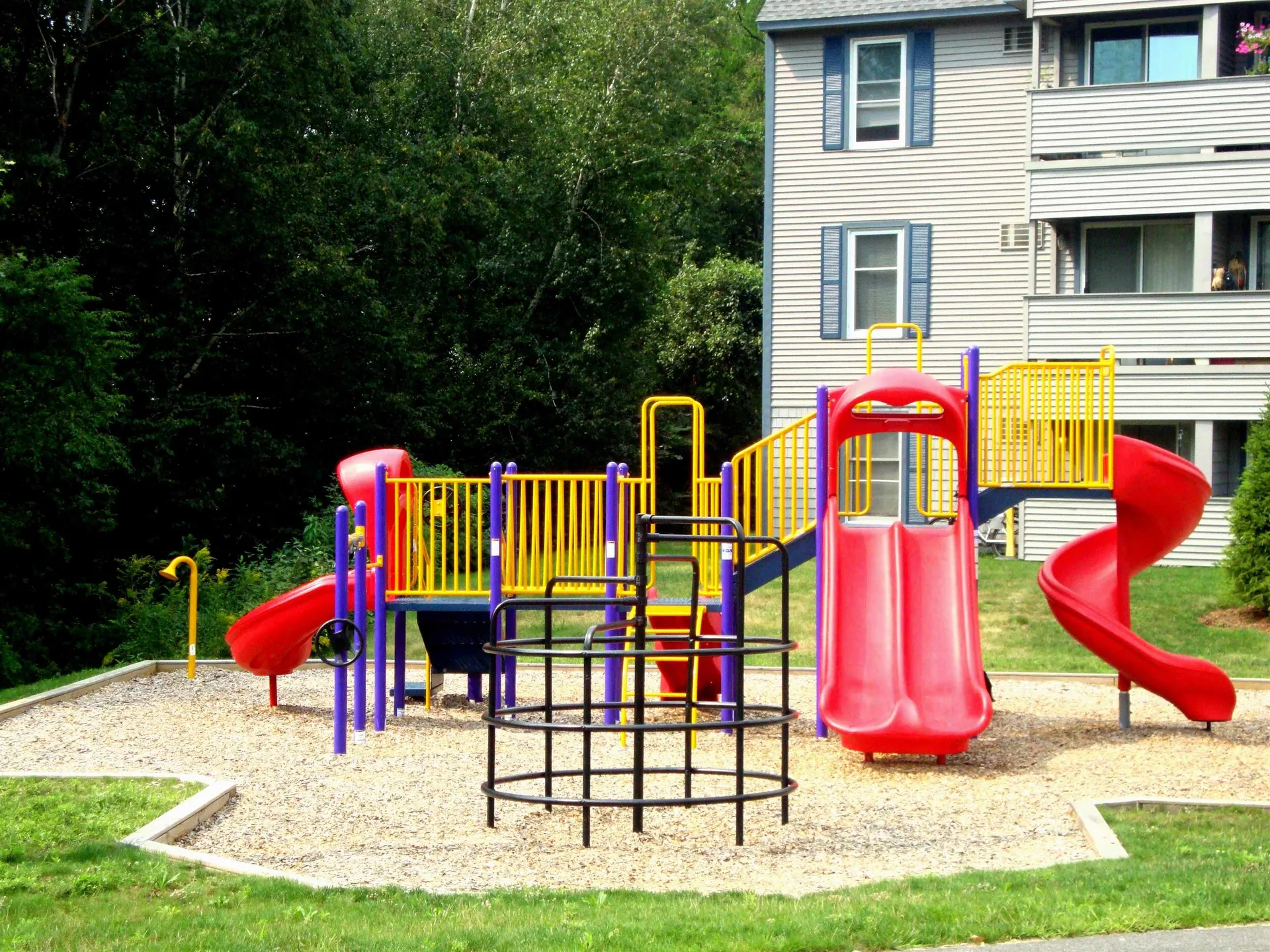 131 Eastern Avenue Manchester NH 03104