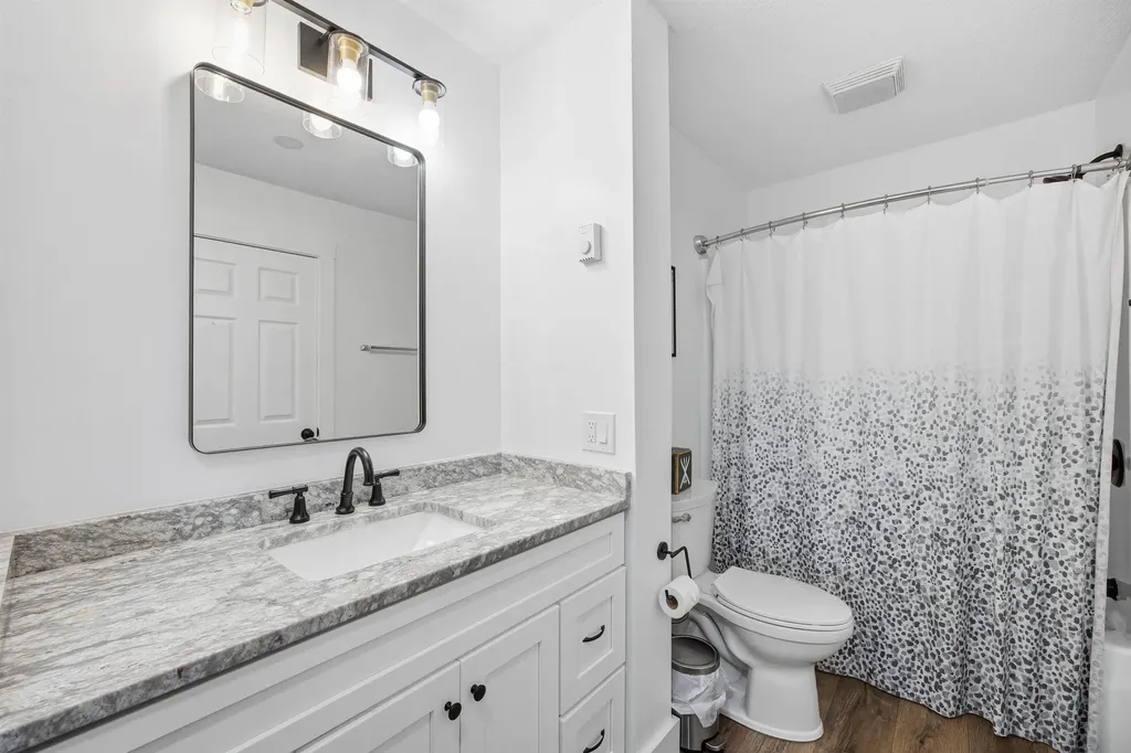 21 Osseo Circle Lincoln NH 03251