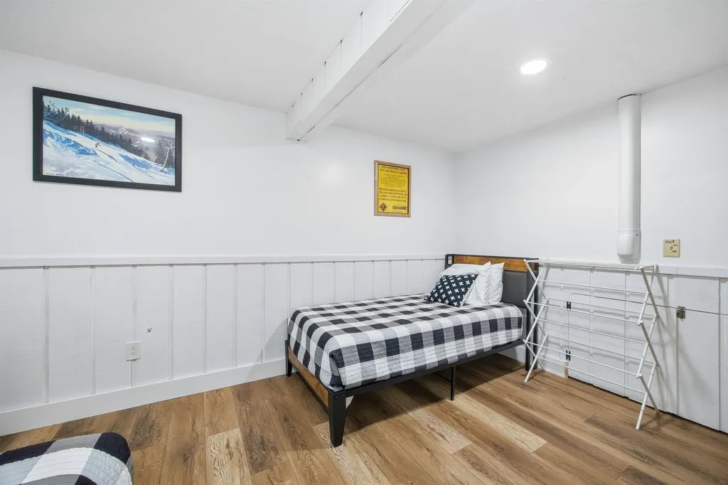 21 Osseo Circle Lincoln NH 03251