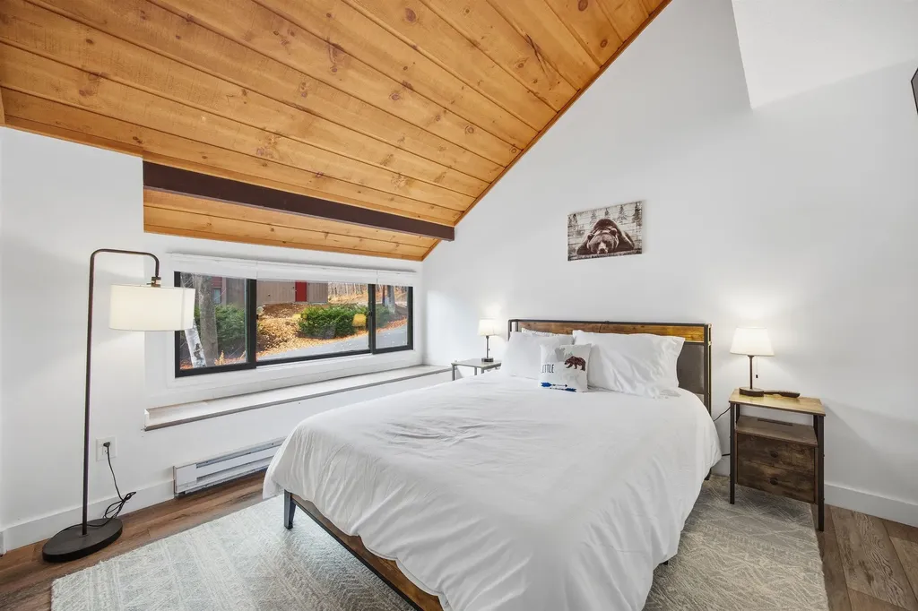 21 Osseo Circle Lincoln NH 03251