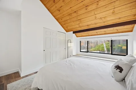 21 Osseo Circle Lincoln NH 03251