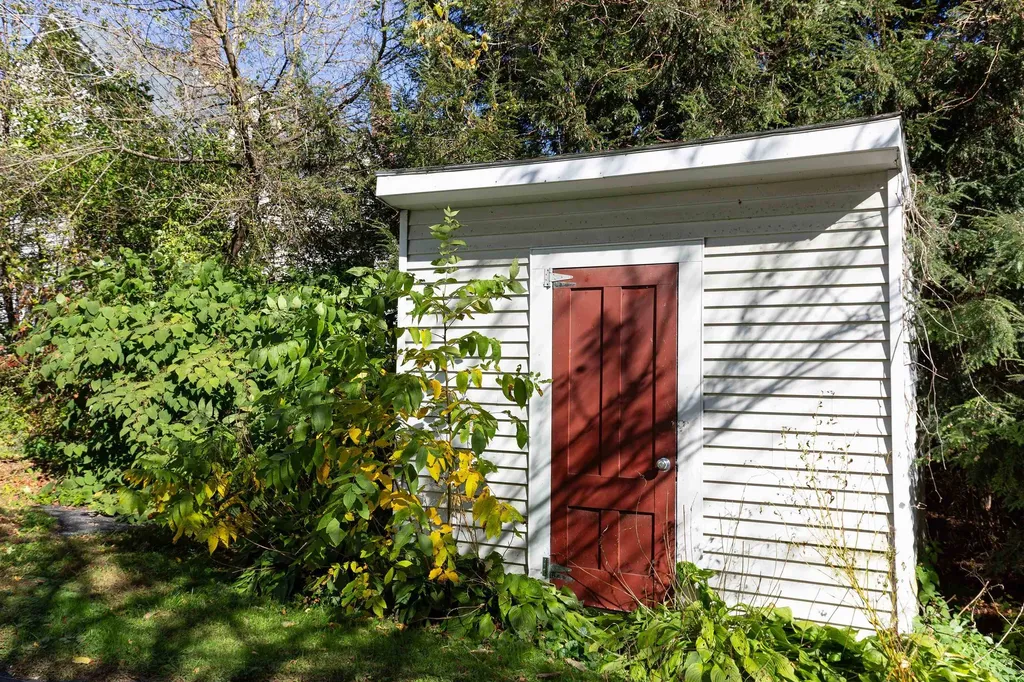 1 Depot Street Hartford VT 05088